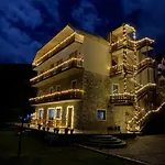 Bed & Breakfast Vellezrit Guri