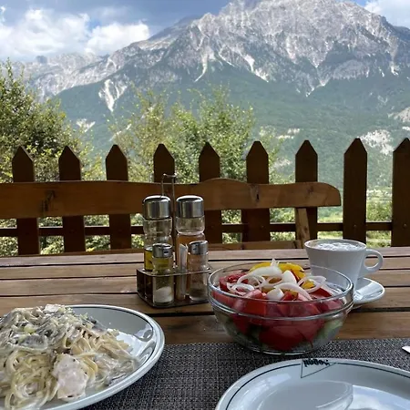 Bed & Breakfast Vellezrit Guri